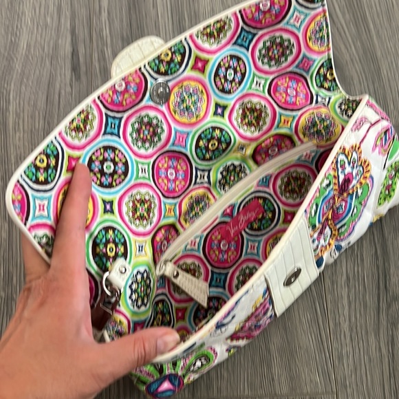 Vera Bradley Wristlet Oversized wallet - Picture 4 of 8